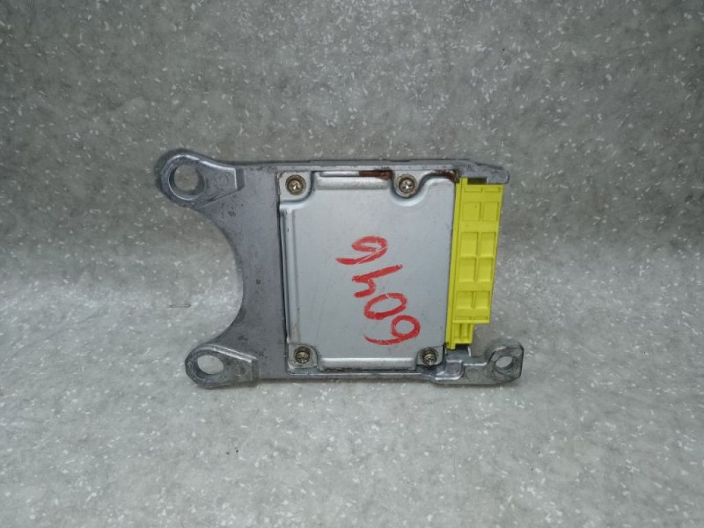 89170-47080 | Блок керування AIRBAG TOYOTA PRIUS - 30 09-17 - Фото 2