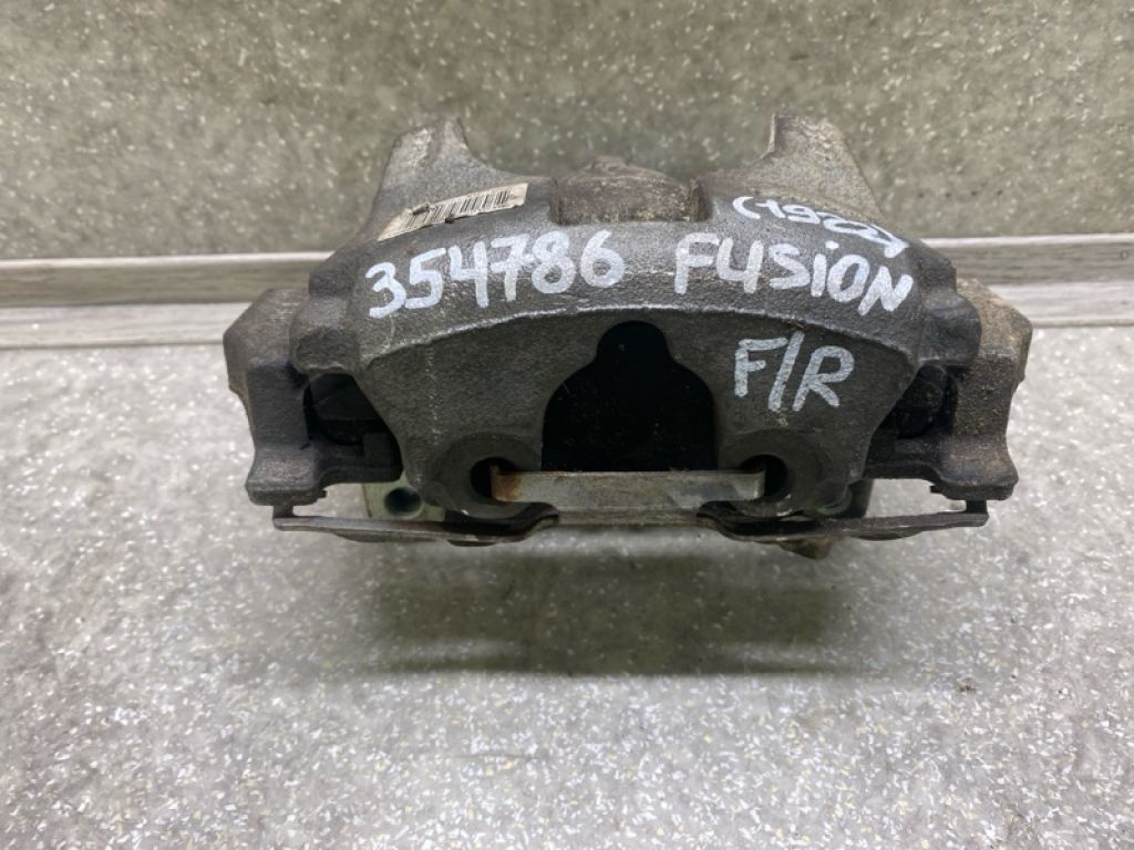 DG9Z-2B120-A | Супорт гальмівний передн. прав. FORD FUSION 14- - Фото 2