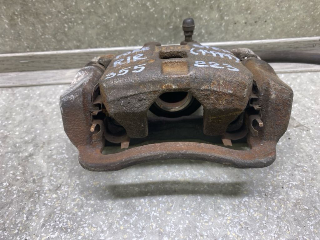 26692FE020 | Супорт гальмівний задн. прав. SUBARU FORESTER SG 02-07 - Фото 4