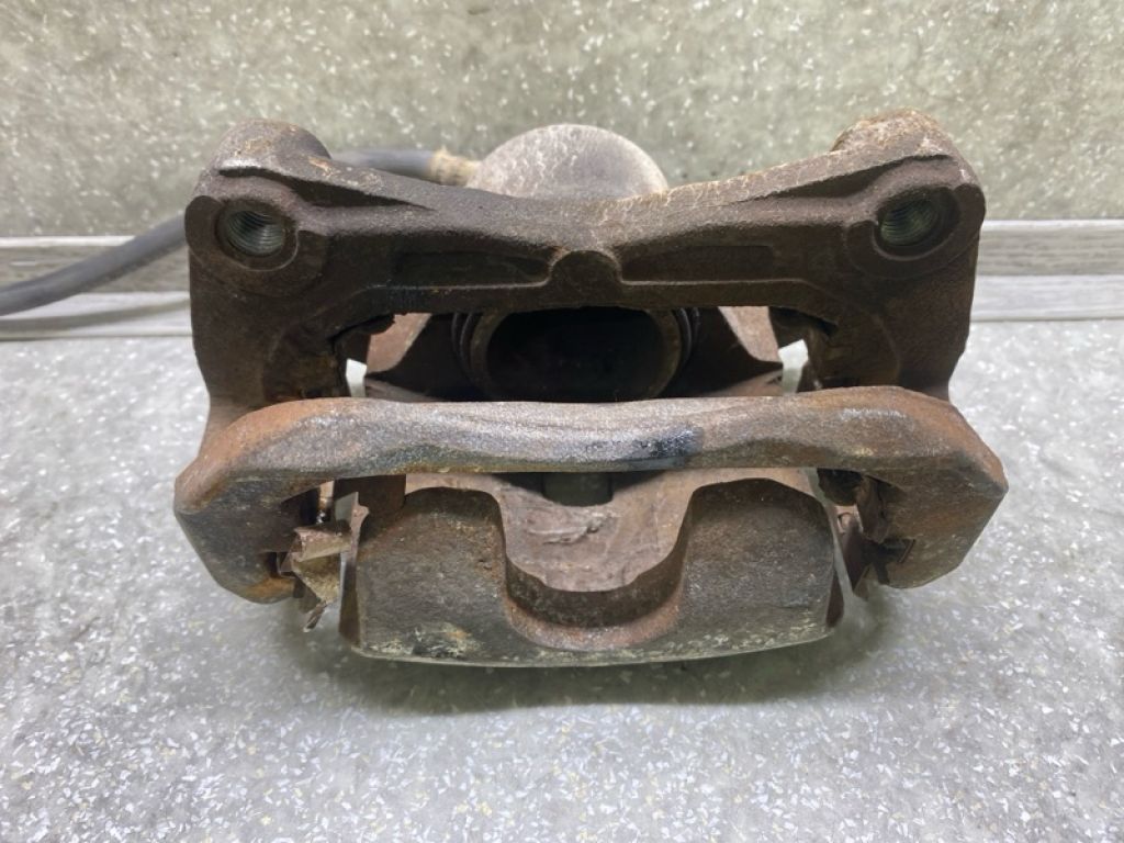 41011-JN00A | Супорт гальмівний передн. лів. NISSAN JUKE 10-19 - Фото 4