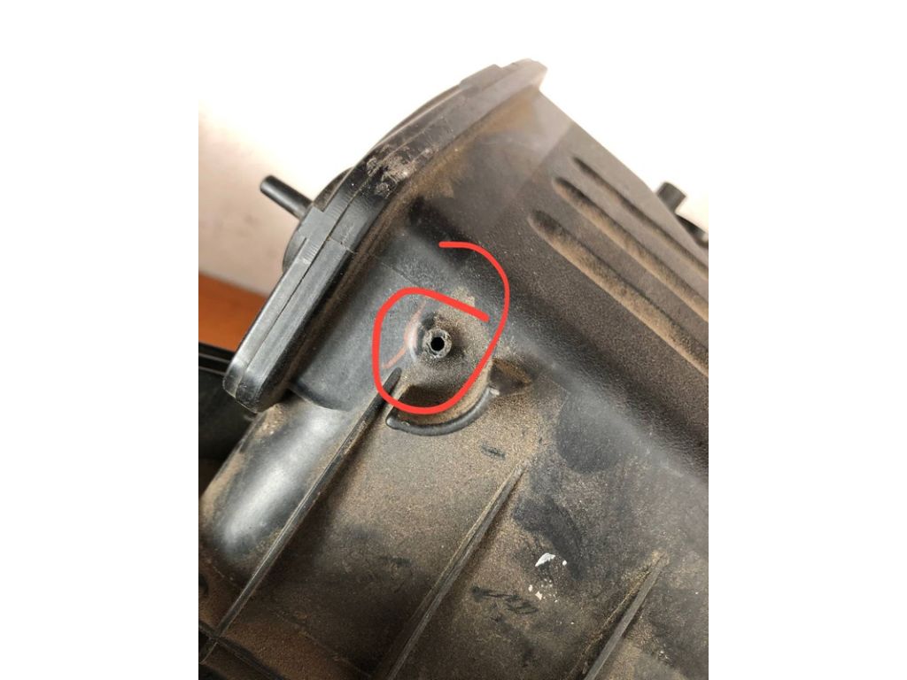 17700-0P051 | Корпус повітряного фільтра TOYOTA CAMRY 40 06-11 - Фото 3