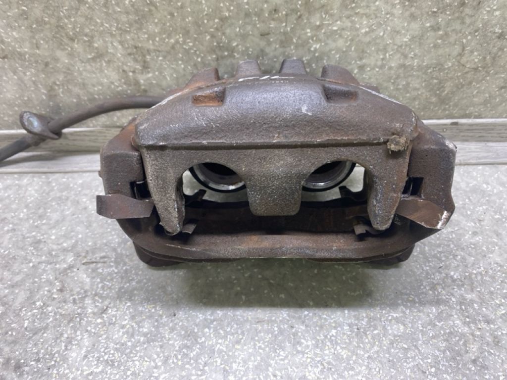 26292SC031 | Супорт гальмівний передн. лів. SUBARU FORESTER 12-19 - Фото 2