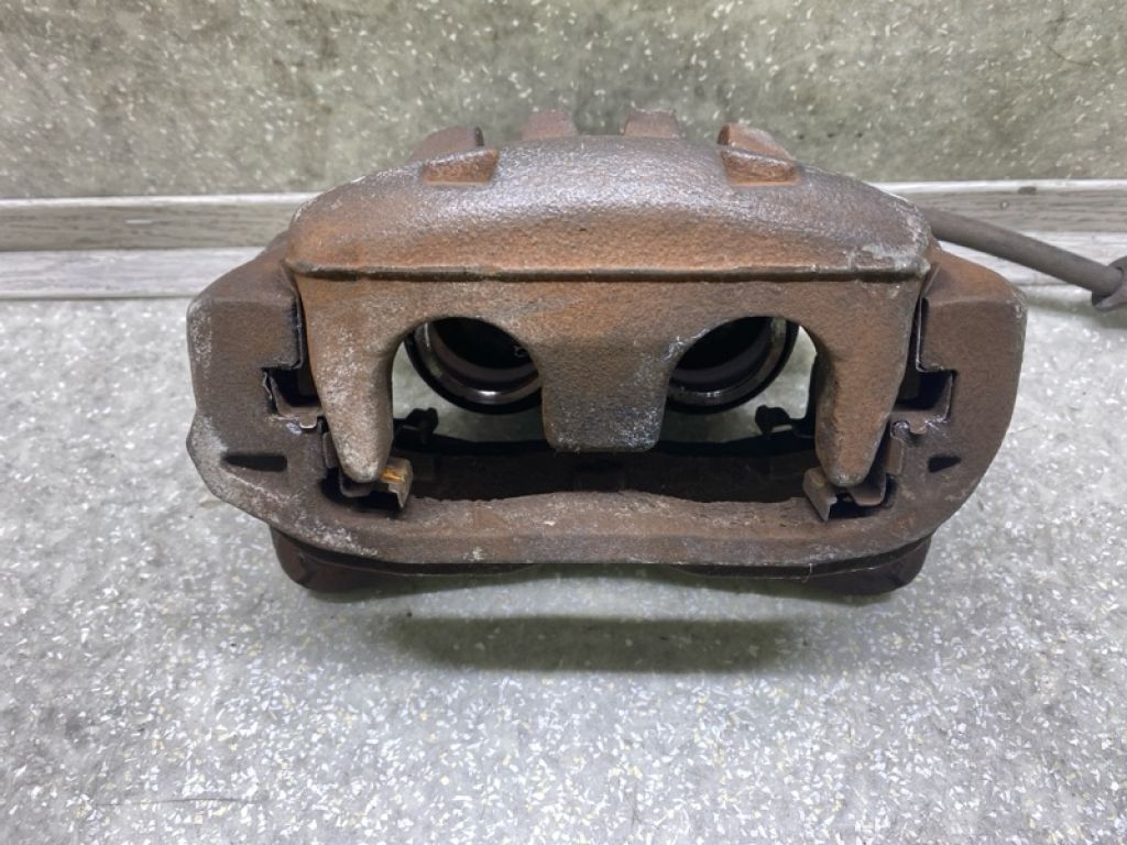 26292SC021 | Супорт гальмівний передн. прав. SUBARU FORESTER 12-19 - Фото 3