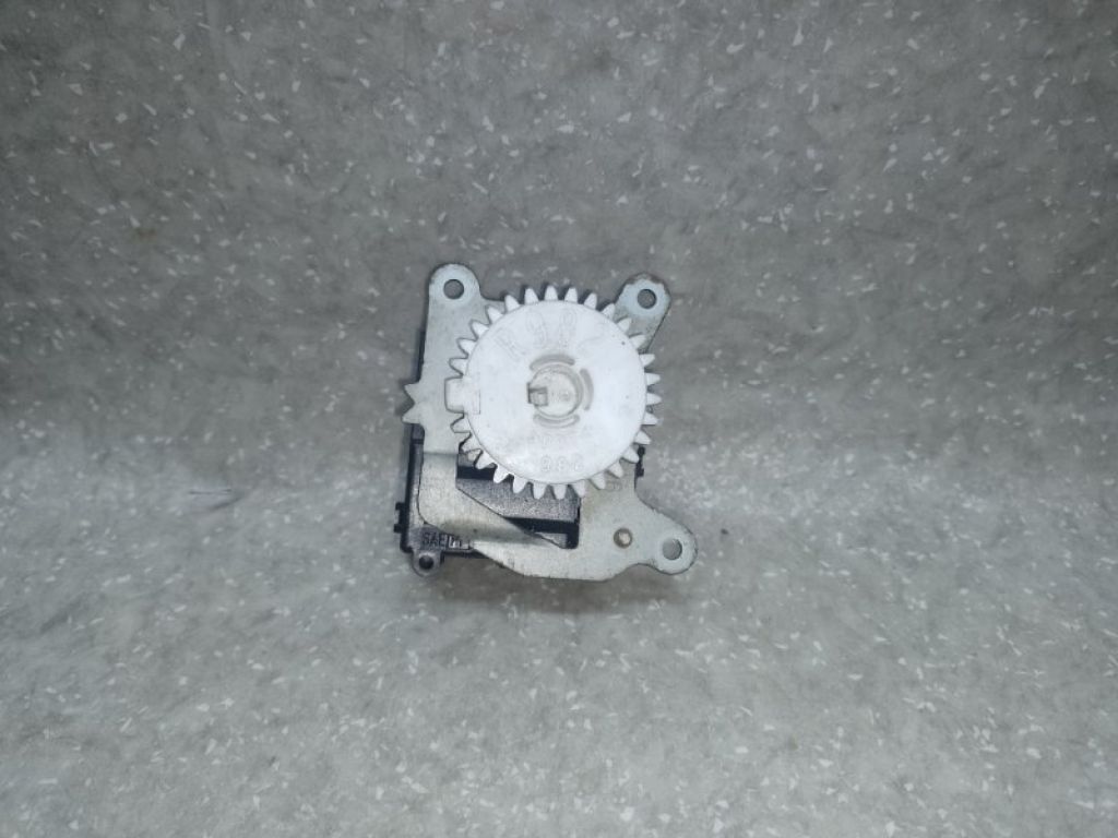 87106-12170 | Моторчик заслінки пічки TOYOTA PRIUS - 30 09-17