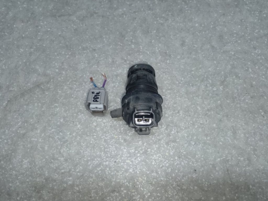 85330-60180 | Насос омывателя стекла задн. TOYOTA PRIUS - 30 09-17 - Фото 3