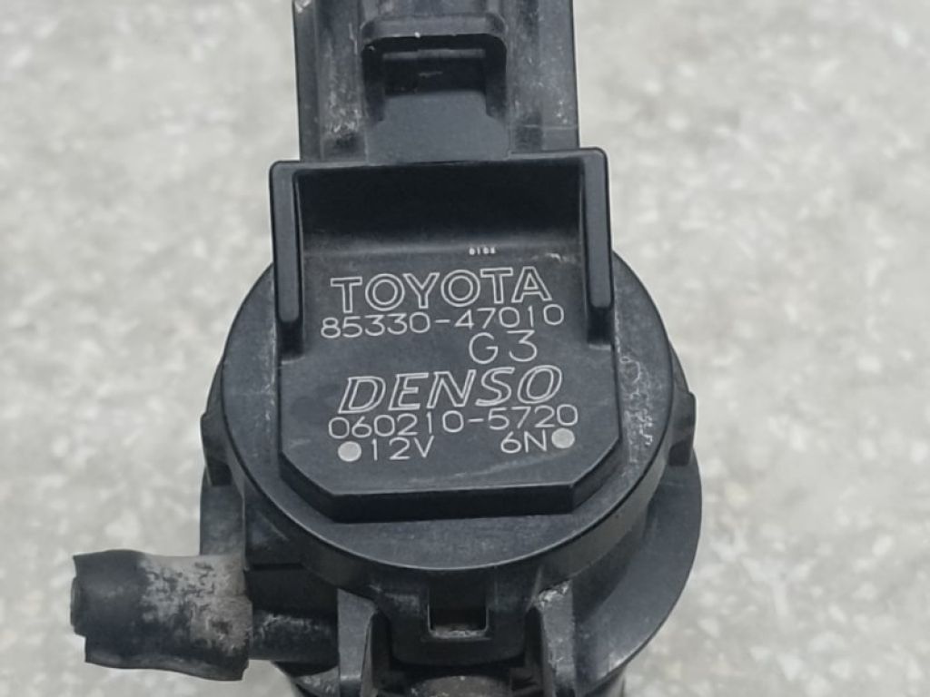 85330-47010 | Насос омывателя стекла передн. TOYOTA PRIUS - 30 09-17 - Фото 4