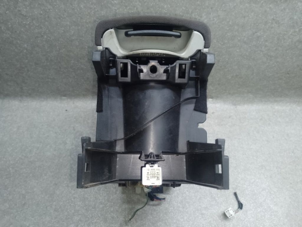 58901-47092-B3 | Подлокотник TOYOTA PRIUS - 30 09-17 - Фото 6