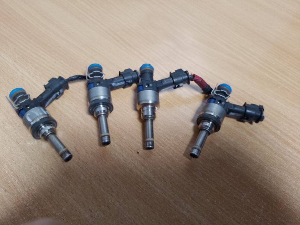 35310-2G710 | Форсунка паливна HYUNDAI SONATA YF 10-14