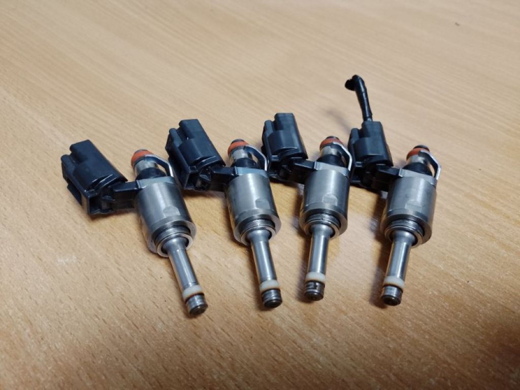 PY01-13-250 | Форсунка паливна MAZDA 6 GJ 12-