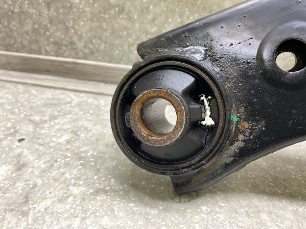 20202SG000 | Рычаг передней подвески нижний прав. SUBARU FORESTER 12-19 - Фото 3