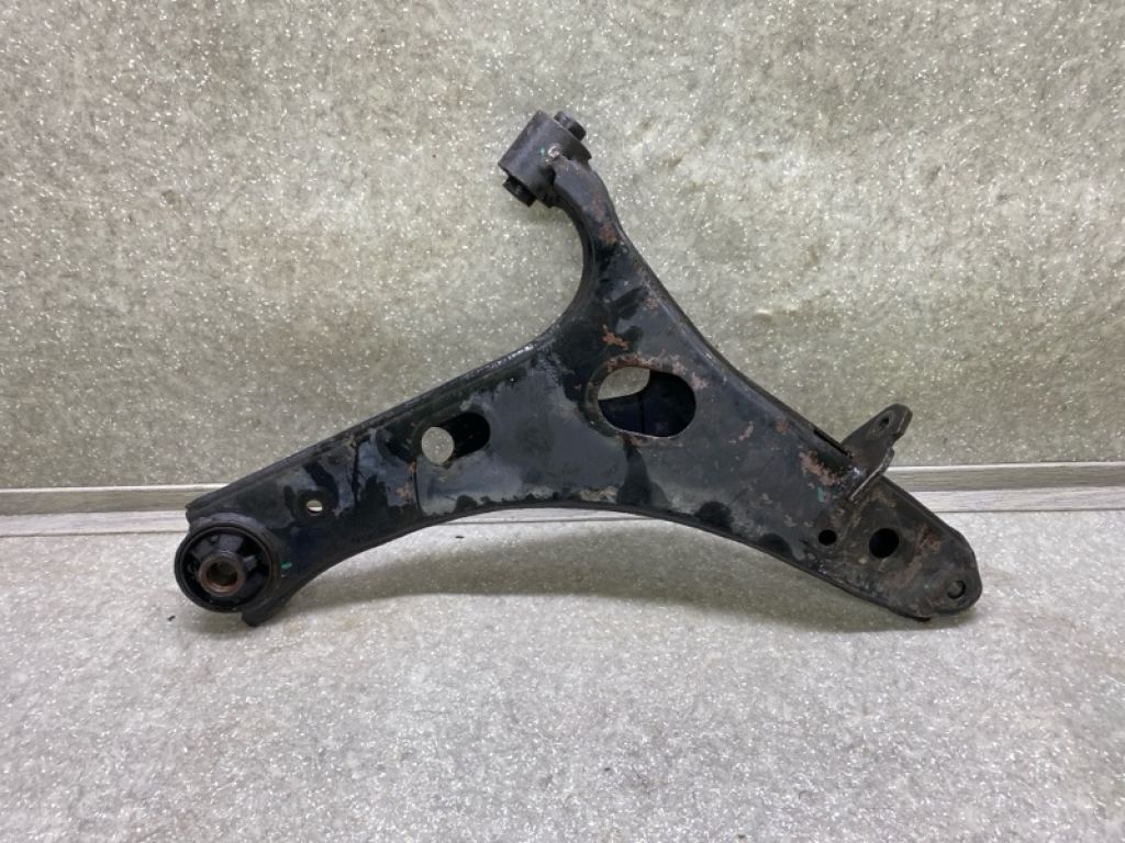 20202SG010 | Рычаг передней подвески нижний лев. SUBARU FORESTER 12-19 - Фото 2