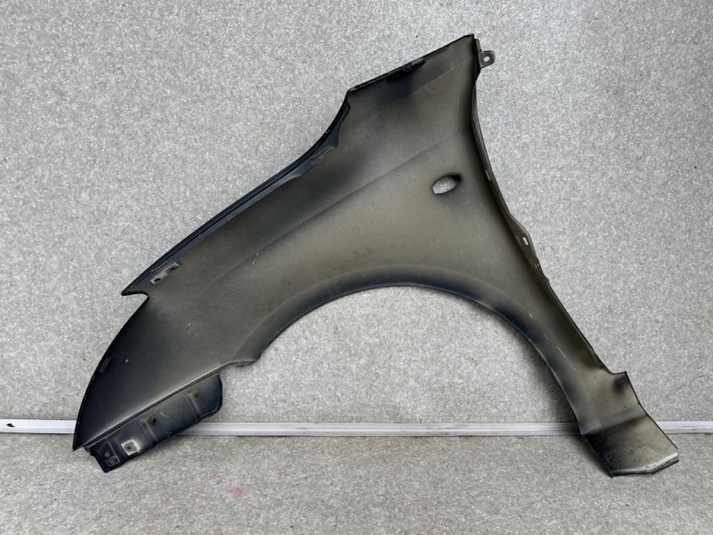 57611-63J20 | Крило переднє прав. SUZUKI SWIFT 04-11 - Фото 8