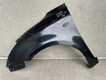 Крило переднє лів. SUZUKI SWIFT 04-11