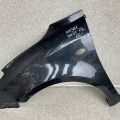 57711-63J20 | Крило переднє лів. SUZUKI SWIFT 04-11 - Прев'ю 2