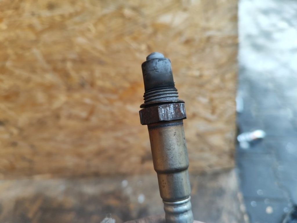 E1GA9Y460DB | Лямбда зонд FORD ESCAPE 12-19 - Фото 3