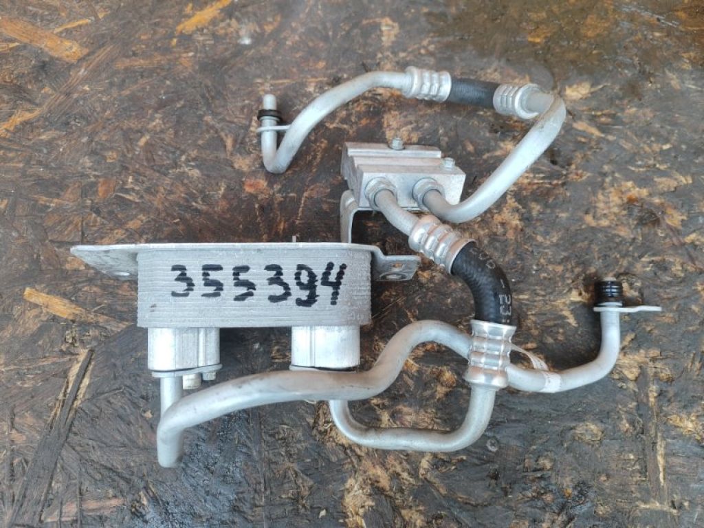 F1FZ-7A095-D | Теплообмінник АКПП FORD ESCAPE 12-19