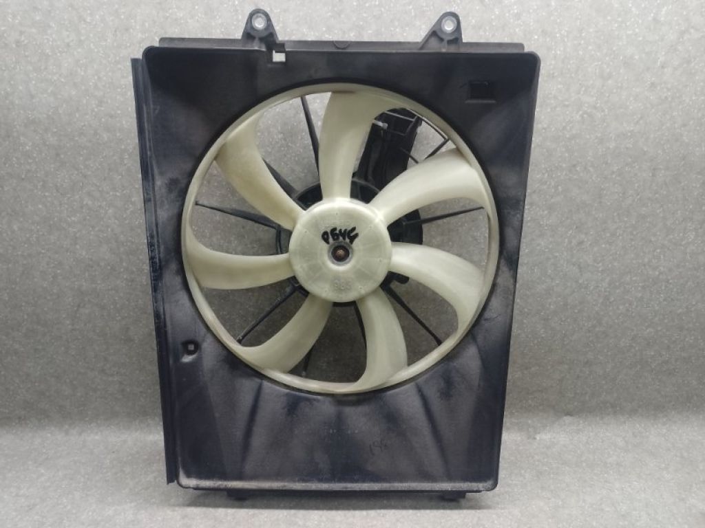 38615-5J6-A01 | Дифузор вентилятора основного радіатора прав. ACURA MDX (YD3) 13-21