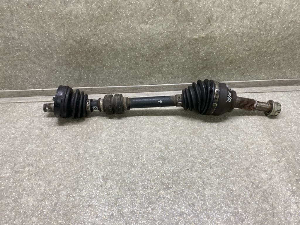 39100-1KD0A | Привід передній прав. NISSAN JUKE 10-19