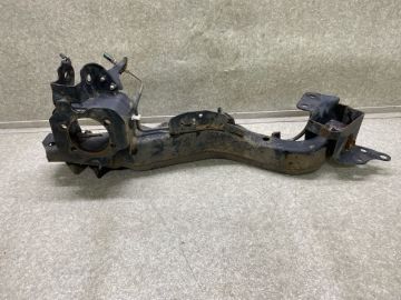 Важіль задньої підвіски поздовжній прав. NISSAN JUKE 10-19 Важіль задньої підвіски поздовжній прав. NISSAN JUKE 10-19