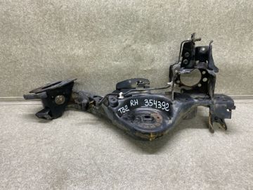 Рычаг задней подвески продольный прав. NISSAN X-TRAIL/ROGUE T32 13-20