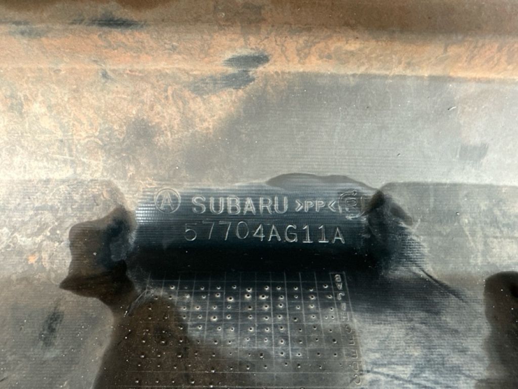 57704AG11A | Бампер задній SUBARU OUTBACK 03-09 BP - Фото 11