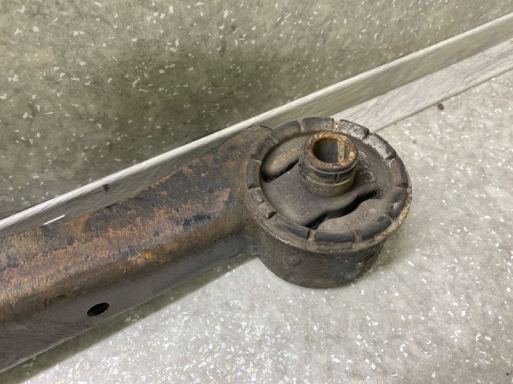 41310SA001 | Кронштейн редуктора SUBARU FORESTER SG 02-07 - Фото 4
