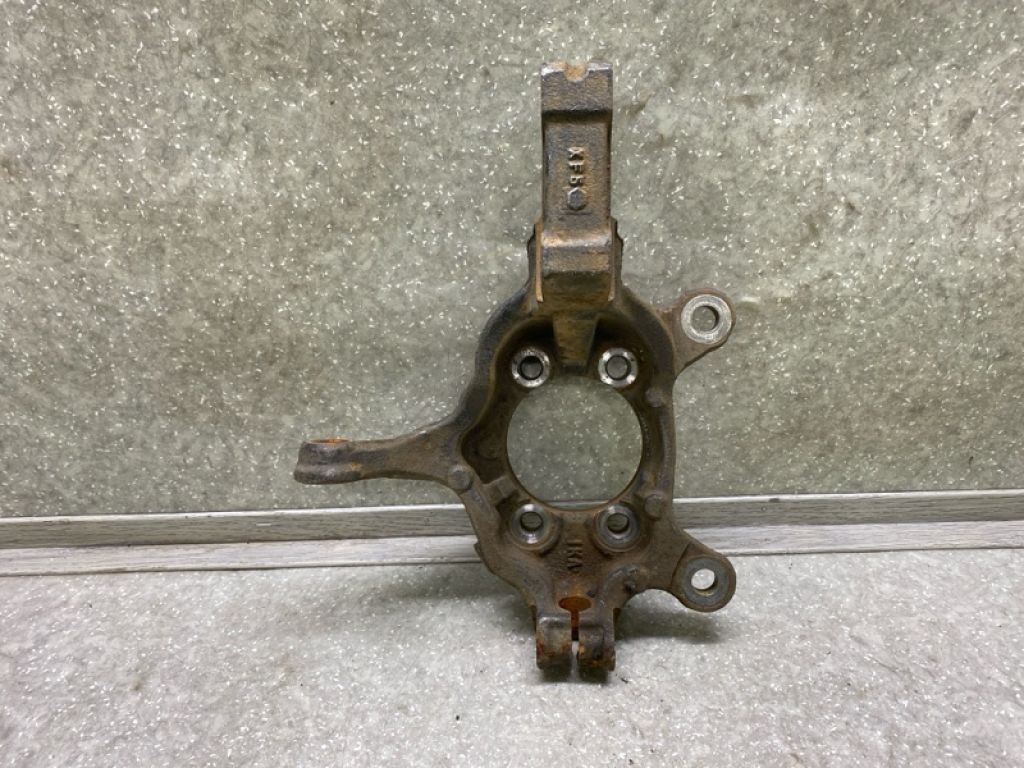 40015-1KA1A | Кулак поворотный лев. NISSAN JUKE 10-19 - Фото 2