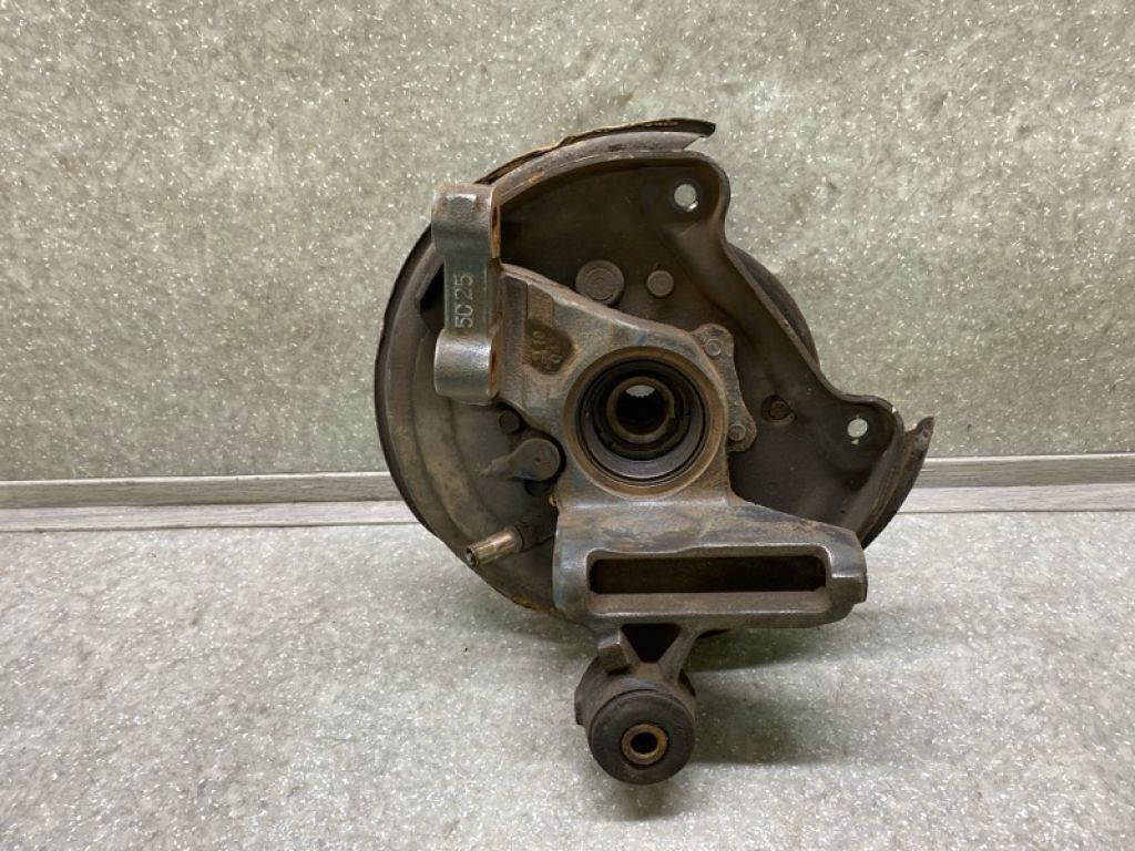 28419FE000 | Цапфа прав. SUBARU FORESTER SG 02-07