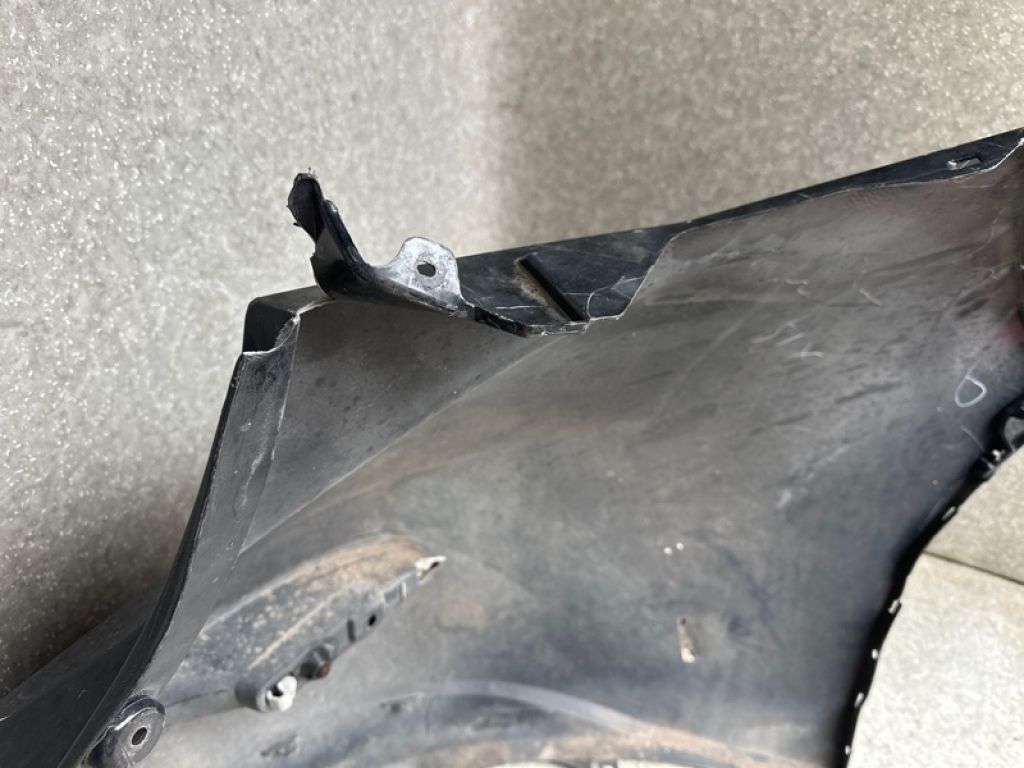 BHN1-50-221ABB | Бампер задній MAZDA 3 BM 13-19 - Фото 10