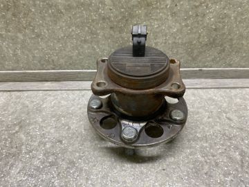 Маточина колеса задн. HYUNDAI ELANTRA AD 16- Маточина колеса задн. HYUNDAI ELANTRA AD 16-