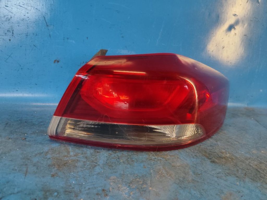 92402-F3000 | Фонарь наружный прав. HYUNDAI ELANTRA AD 16- - Фото 2