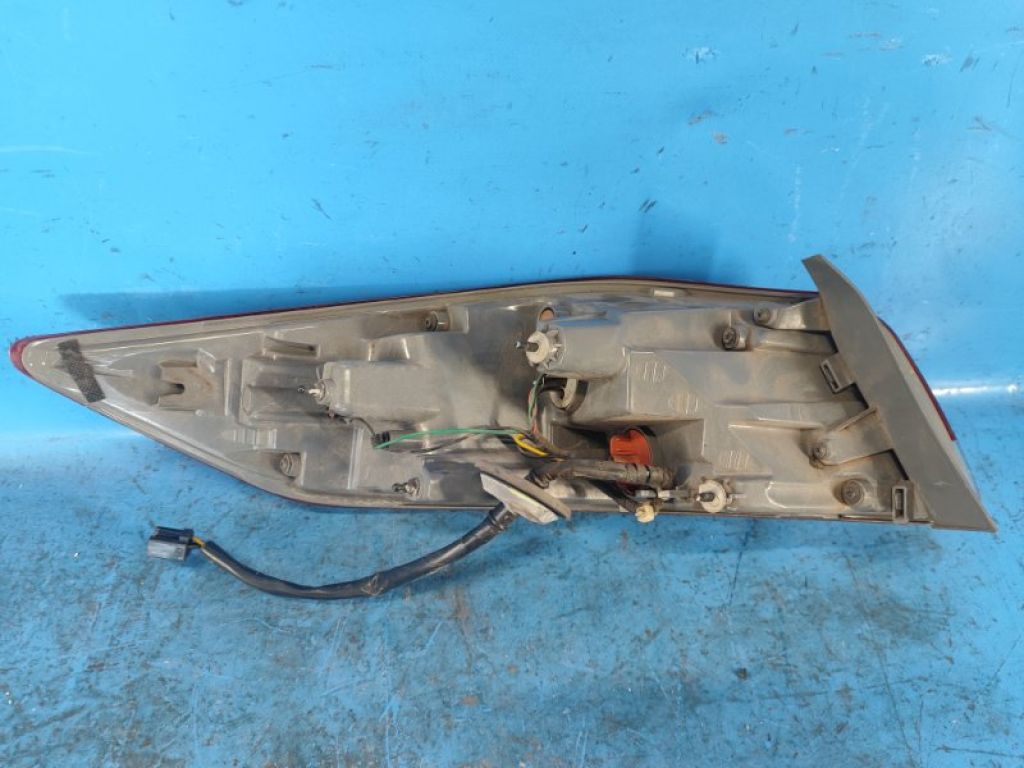 92402-F3000 | Фонарь наружный прав. HYUNDAI ELANTRA AD 16- - Фото 5