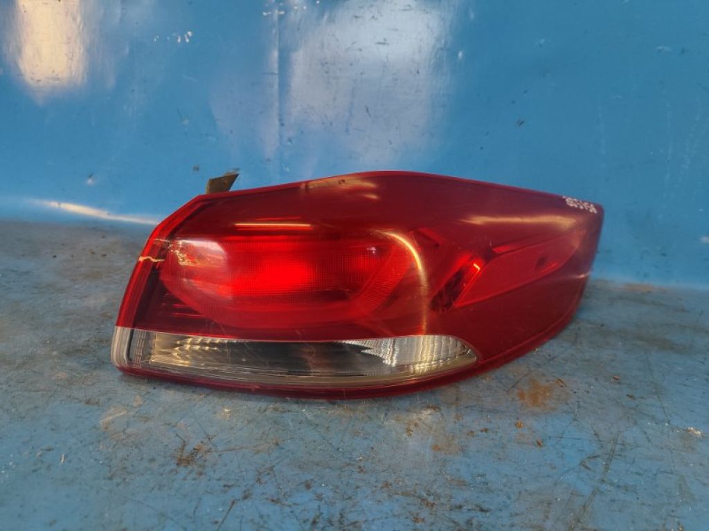 92402-F3000 | Фонарь наружный прав. HYUNDAI ELANTRA AD 16- - Фото 8