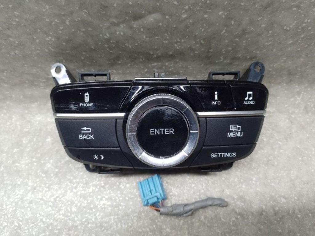 39050-TZ3-A02 | Блок керування мультимедіа ACURA TLX 14-17