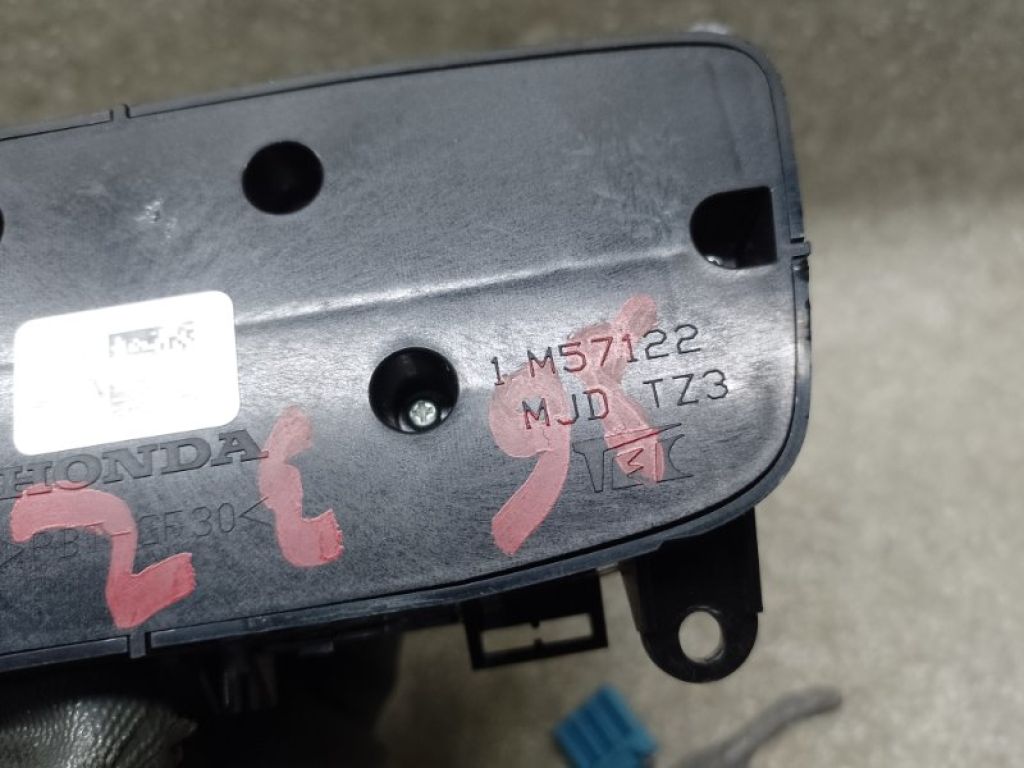 39050-TZ3-A02 | Блок керування мультимедіа ACURA TLX 14-17 - Фото 4