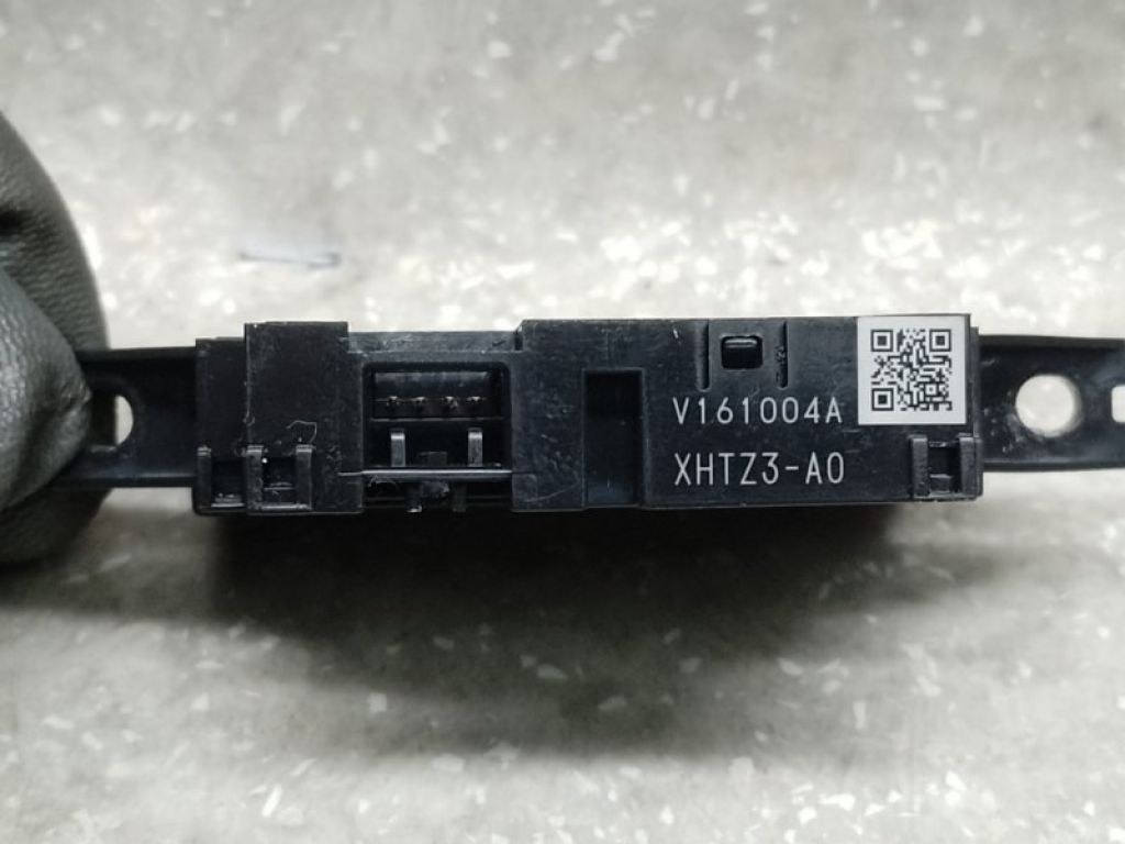 35510-TZ3-A01 | Кнопка аварійної сигналізації ACURA TLX 14-17 - Фото 3