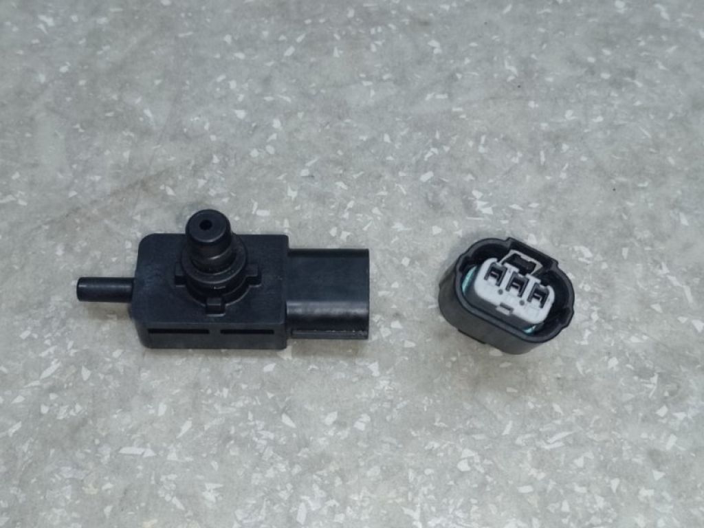 37940-SNA-A01 | Датчик давления топлива ACURA TLX 14-17