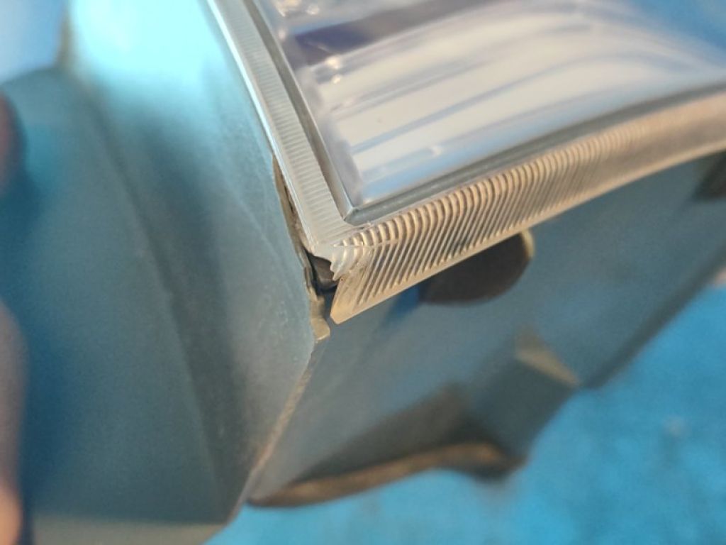 92402-4R050 | Ліхтар зовнішній прав. HYUNDAI SONATA YF 10-14 - Фото 4