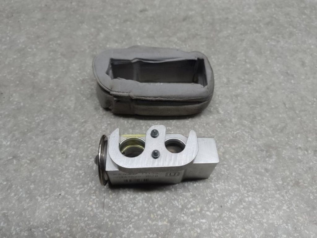 80221-TZ3-A41 | Клапан кондиціонера ACURA TLX 14-17 - Фото 2