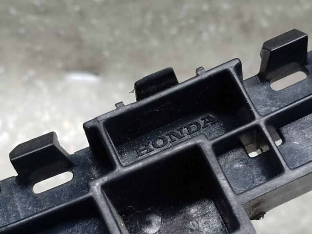 71598-TZ3-A00 | Кронштейн заднього бампера лів. ACURA TLX 14-17 - Фото 3