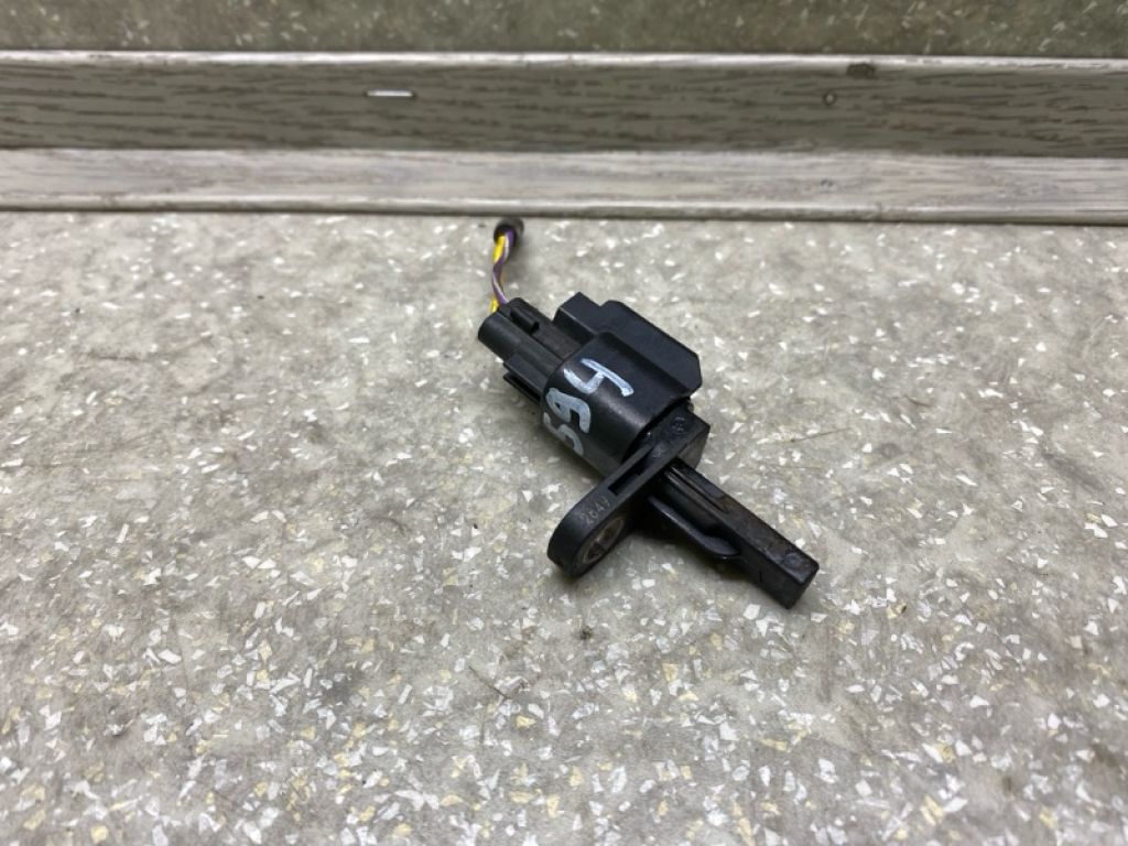 JX6Z-2C204-C | Датчик ABS передн. FORD ESCAPE 19 - - Фото 2