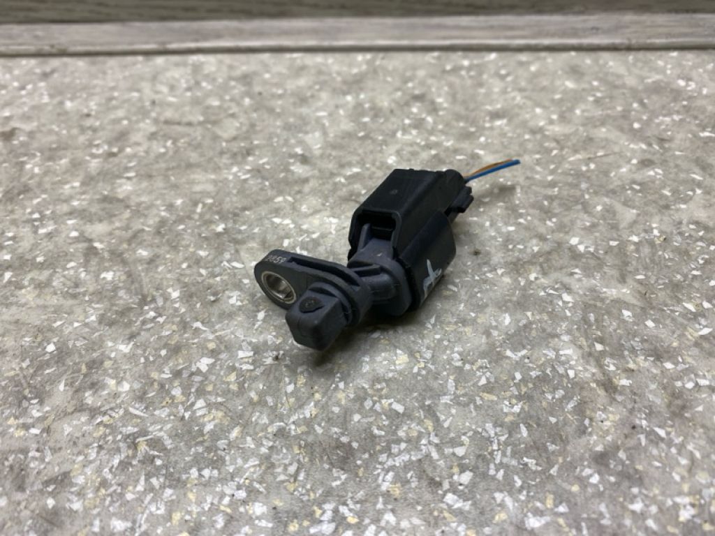 JX6Z-2C190-F | Датчик ABS задн. FORD ESCAPE 19 - - Фото 2