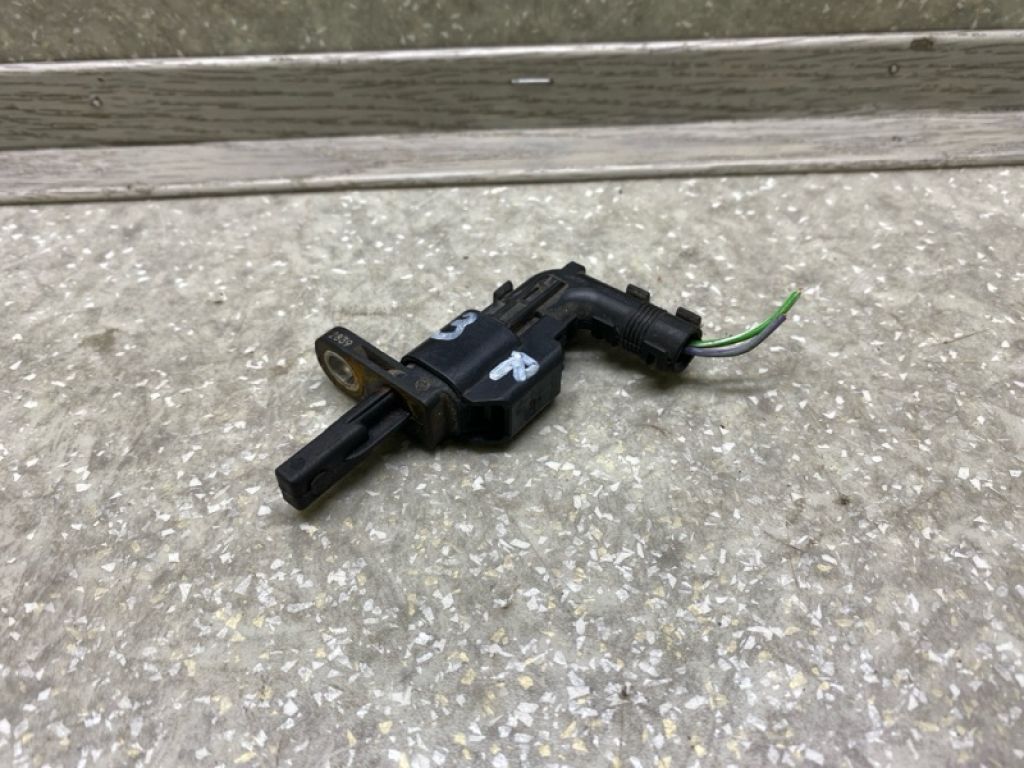 JX6Z-2C204-C | Датчик ABS передн. FORD ESCAPE 19 -