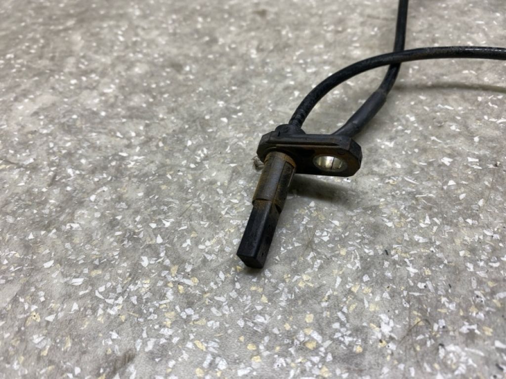 B45A-43-70XA | Датчик ABS передн. лів. MAZDA 3 BM 13-19 - Фото 3