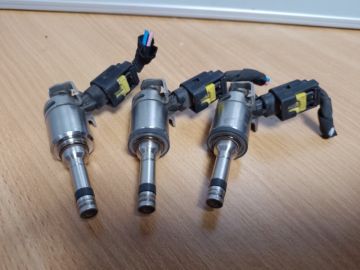 Форсунка паливна HYUNDAI SONATA LF 2014-