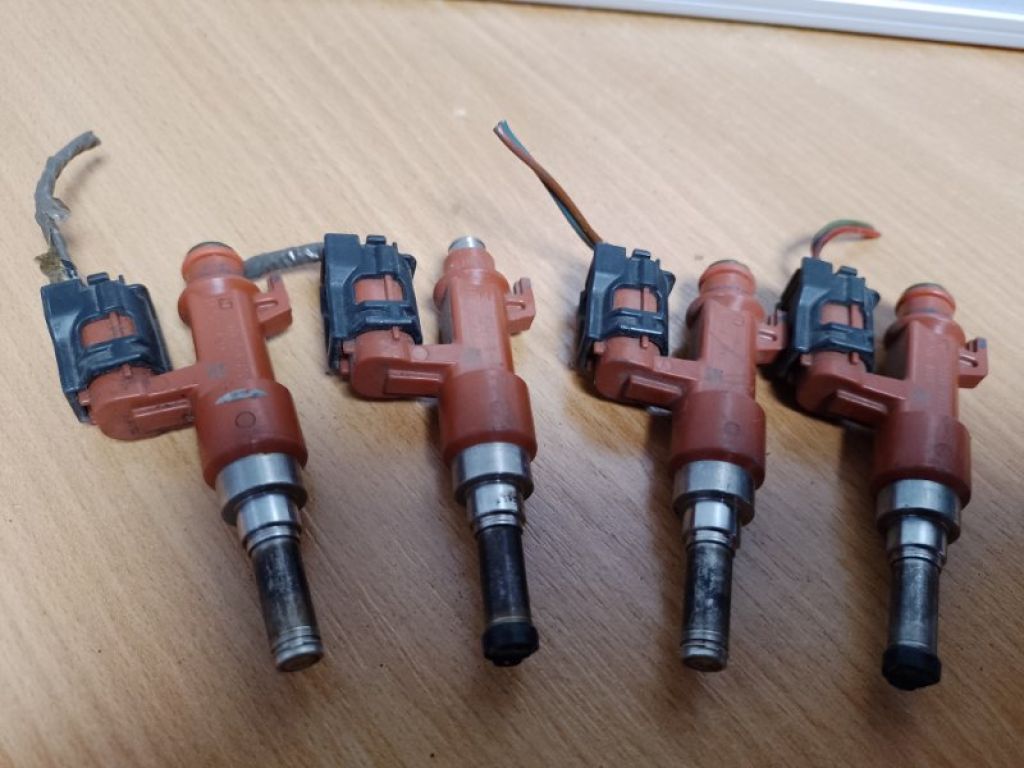 23209-38030 | Форсунка паливна LEXUS LS460 06-12