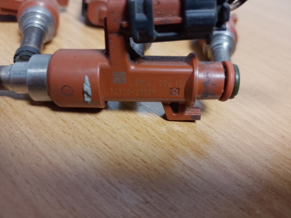 23209-38030 | Форсунка паливна LEXUS LS460 06-12 - Фото 4