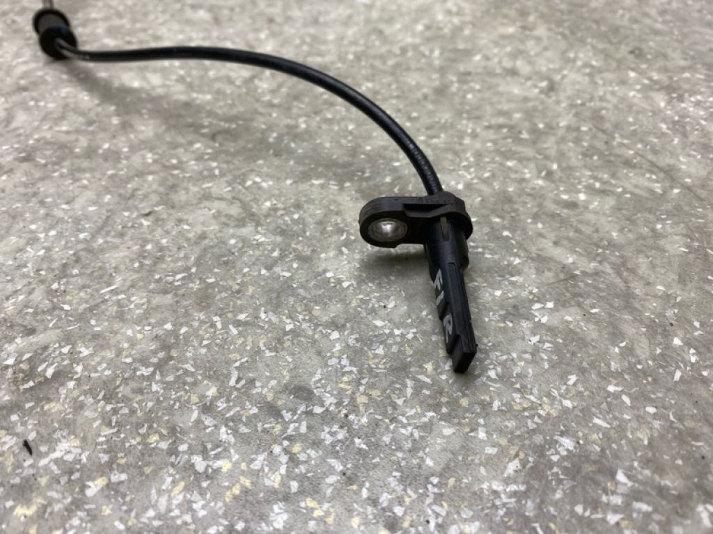 27540SG000 | Датчик ABS передн. прав. SUBARU FORESTER 12-19 - Фото 2