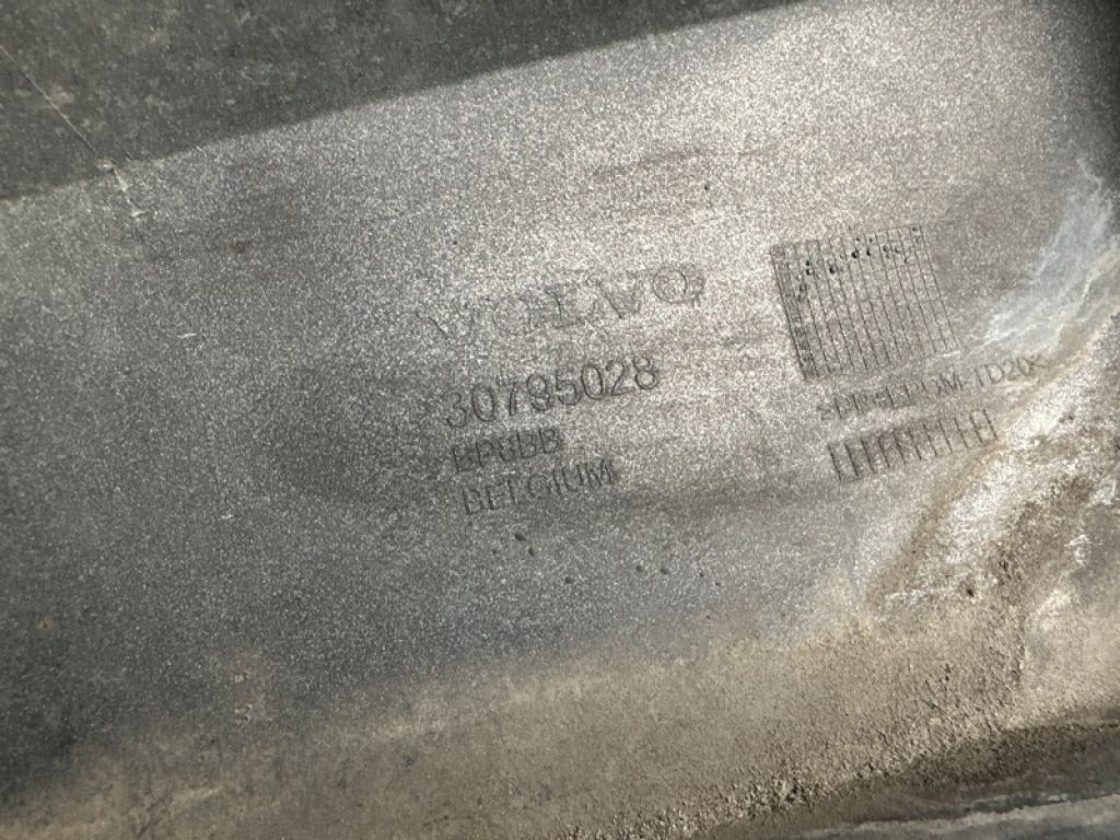 39802573 | Бампер задній VOLVO S60 10-13 - Фото 11