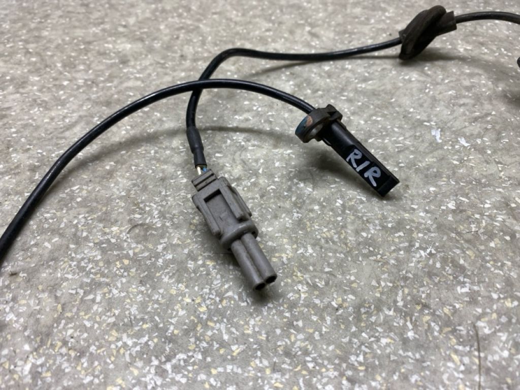 27540SG020 | Датчик ABS задн. прав. SUBARU FORESTER 12-19 - Фото 2